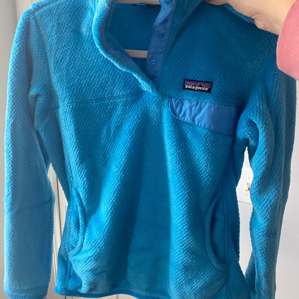 Patagonia hoodie BARELY WORN